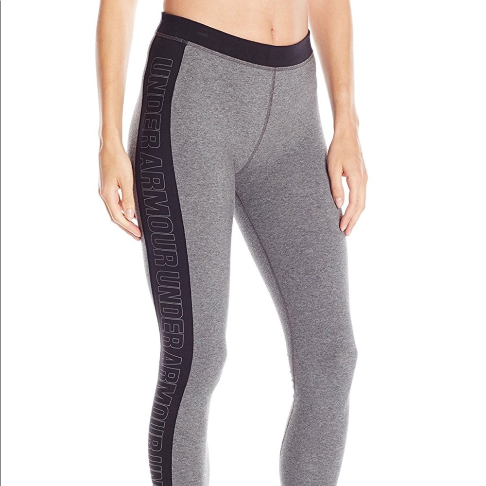 UA  Women’s Favorite Split Word Mark Legging